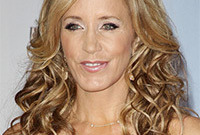 Felicity-huffman-hair-color-gone-wrong-side